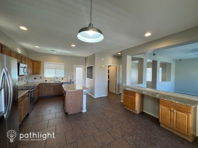 Building Photo - 9118 Cypress Street, Phoenix, AZ, 85037