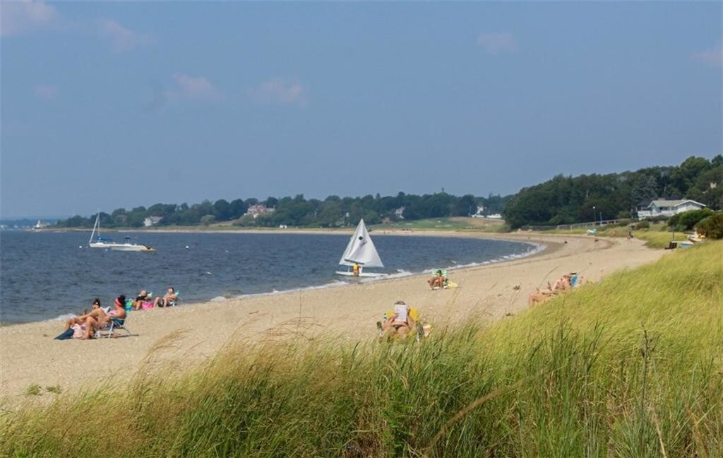 76 Bay Rd, Barrington, RI 02806 House for Rent in Barrington, RI