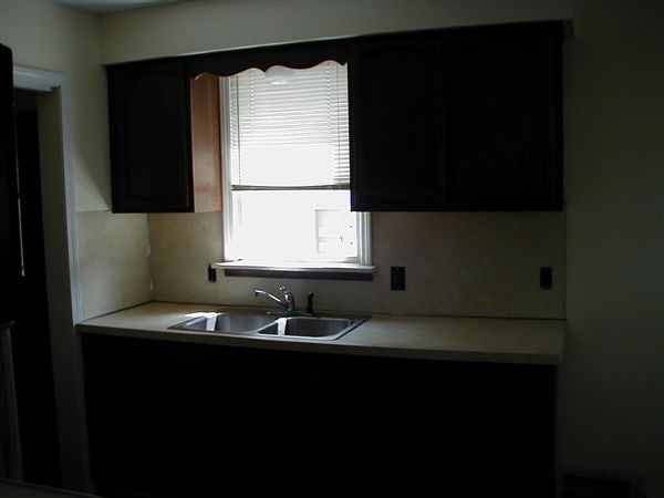 Building Photo - 502 N Altadena Ave