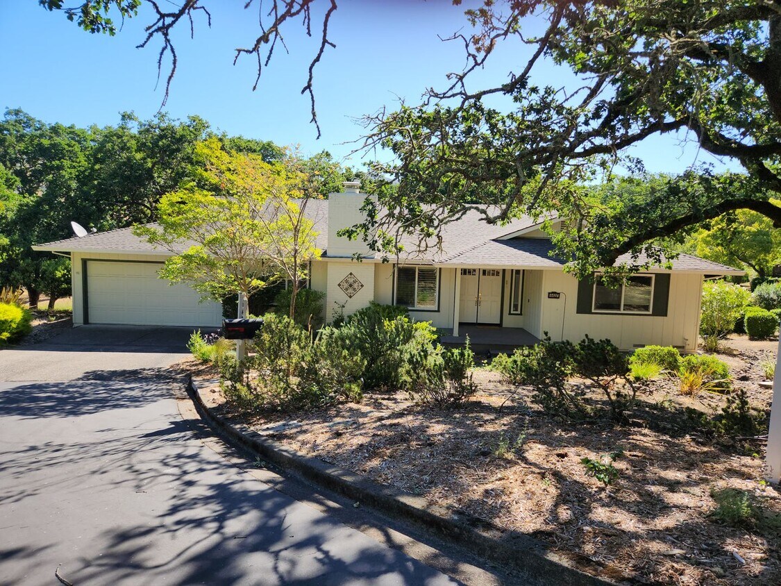 6421 Mesa Oaks Ln, Santa Rosa, CA 95409 House Rental in Santa Rosa, CA