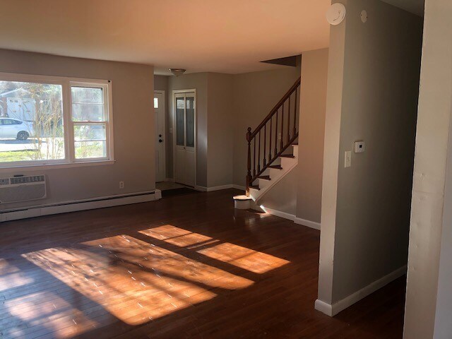 Foto principal - 90 Scenic Dr
