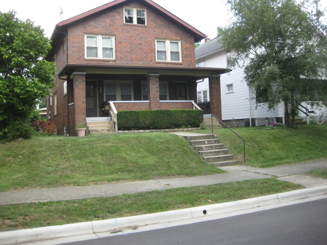 898 Oxley Rd, Grandview Heights, OH 43212 Townhome Rentals in