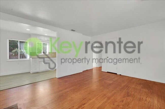 Building Photo - 2776 Kerria Way