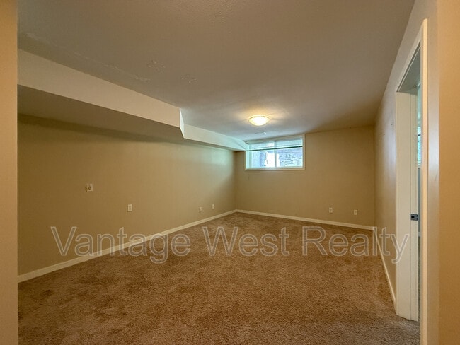Building Photo - 2131-2131 Scenic Rd