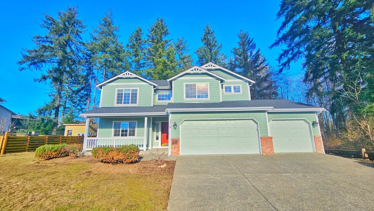 Beautiful 5 bed 2.5 Bath Home in Renton Highlands - Beautiful 5 bed 2.5 Bath Home in Renton Highlands