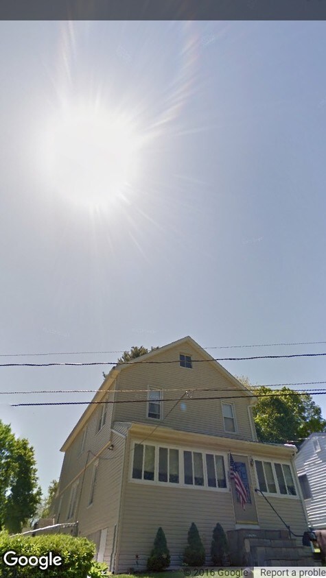 Foto principal - 302 Lakeview Ave