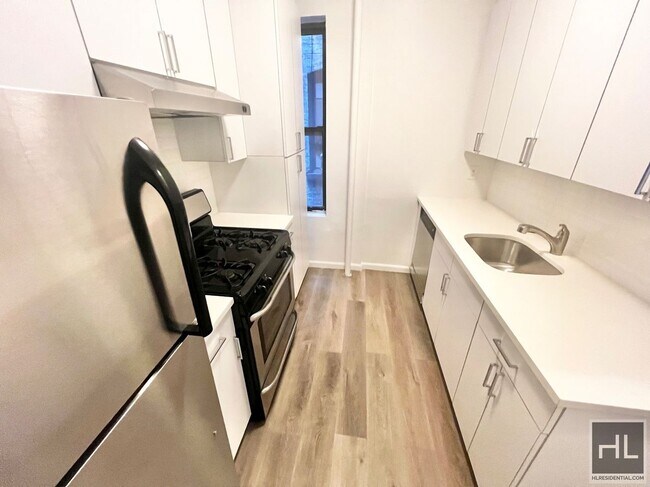 Foto del edificio - EAST 88 STREET