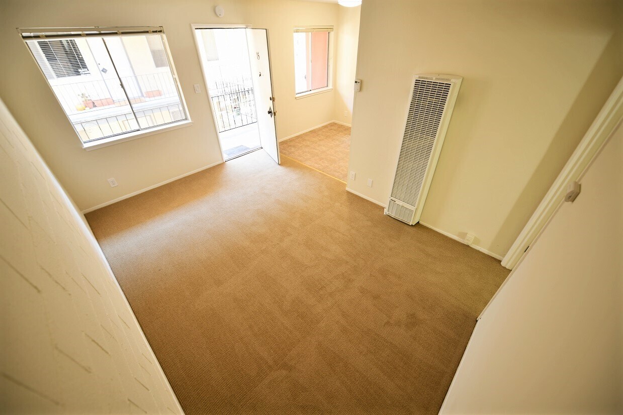 Foto principal - 5390 Broadway
