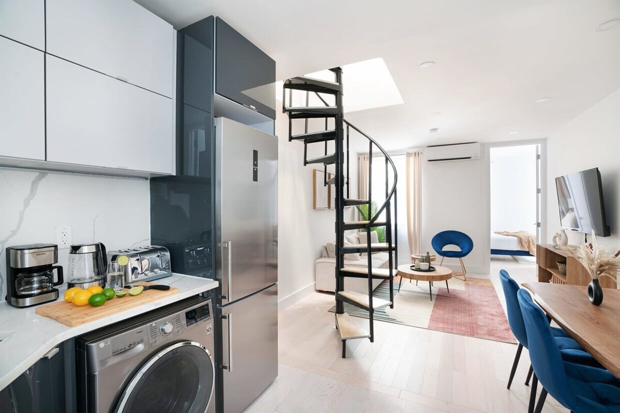 Foto principal - 315 E 78th St