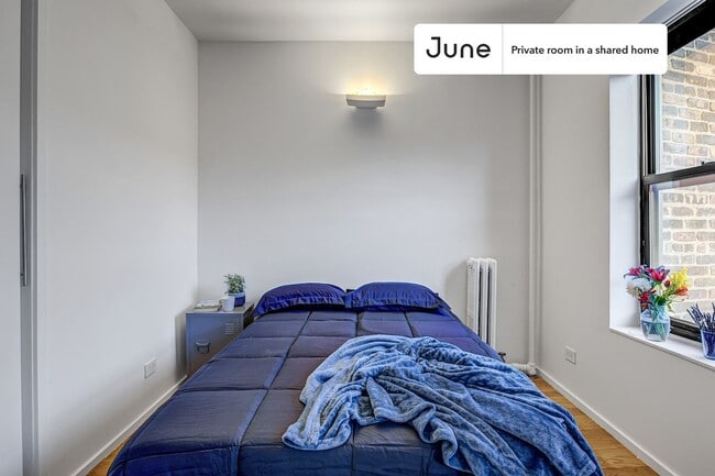 Building Photo - Room in Shared 3.0 bed/1 bath home