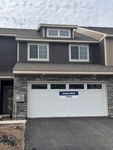 Building Photo - 17108 Dysart Pl