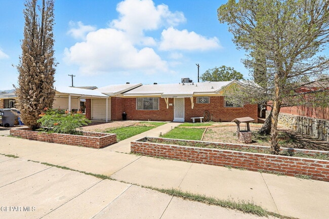 Building Photo - 5709 Hemmingway Dr