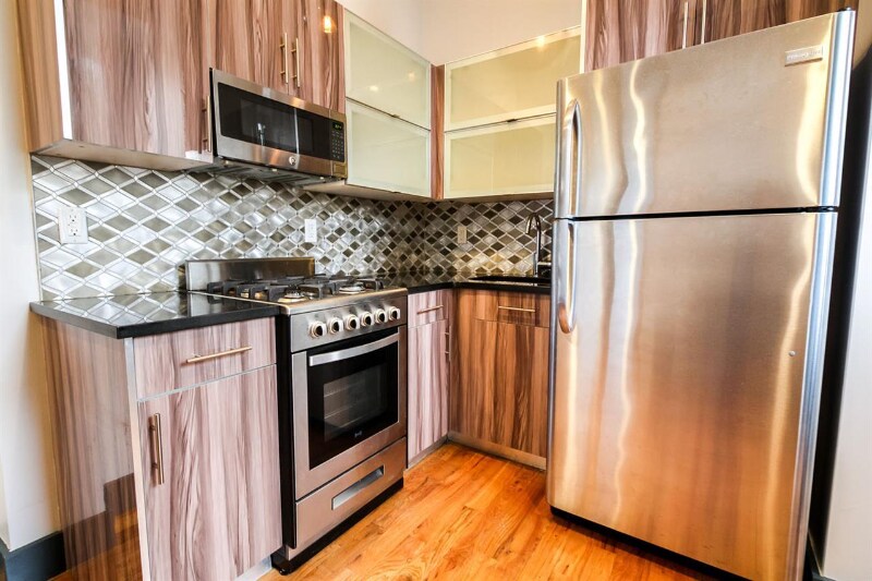 Primary Photo - 106 Wilson Ave