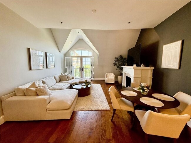 Foto del edificio - 1000 Chapel View Blvd