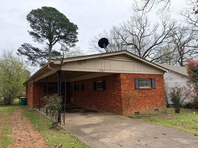 Foto del edificio - New Listing! - Great opportunity in Little Rock!