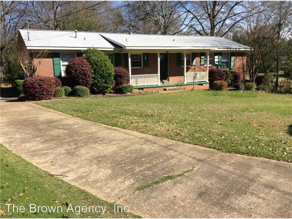 Primary Photo - 3 br, 2 bath House - 1702 Highland Circle