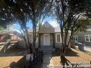 Foto principal - 1906 Sacramento St