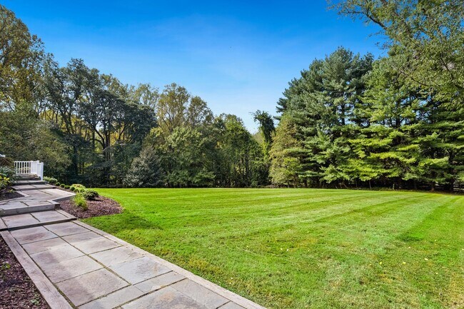 Foto del edificio - 445 Springvale Rd