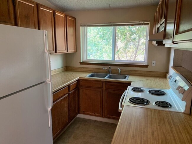 Foto del edificio - Quiet 2-bed Unit Near Downtown Longmont