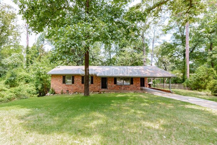 Primary Photo - 516 Arrowhead Trail