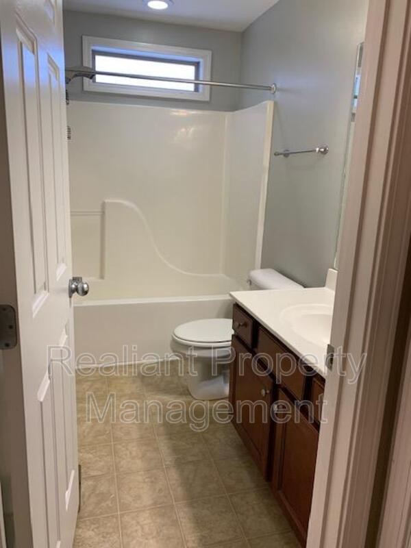 Foto del edificio - 3837 Pine Ridge Way