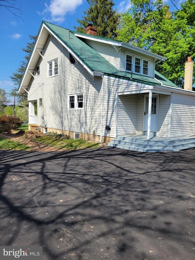 2722 Egypt Rd, Eagleville, PA 19403 House Rental in Eagleville, PA