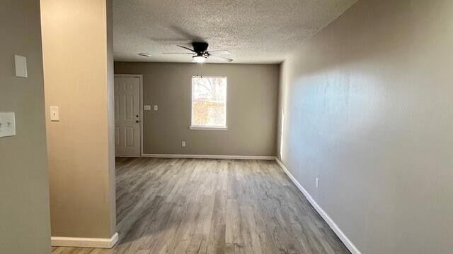 Foto del edificio - 3324 Steeple Cir NE