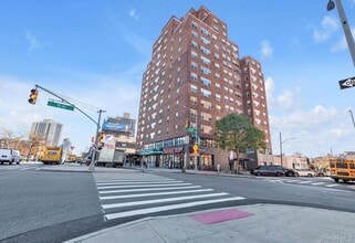 Building Photo - 10740 70th Rd