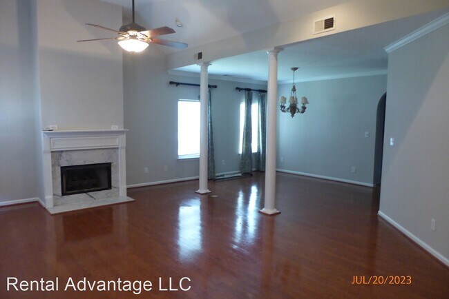 Foto del edificio - 3 br, 2.5 bath House - 217 Lenox Lane