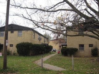 Primary Photo - 418-420 S Graham