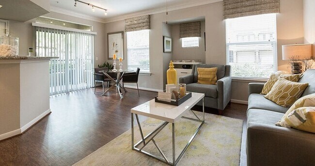 Building Photo - One Month Free on Houston 1-Beds!