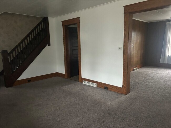 Foto del edificio - 1028 W 29th St