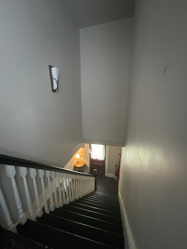 Foto del edificio - 133 Nelson Ave