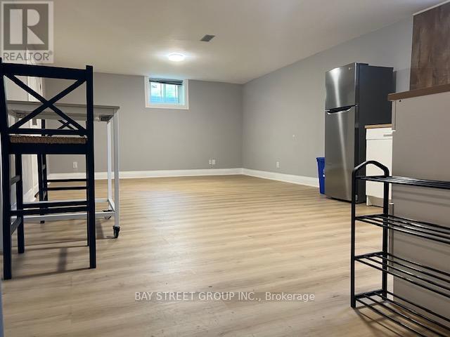 Building Photo - 10 Coral Harbour Crescent