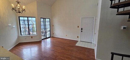 Building Photo - 7005 Birkenhead Pl