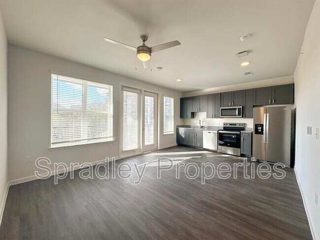 Foto del edificio - 710 Shine St