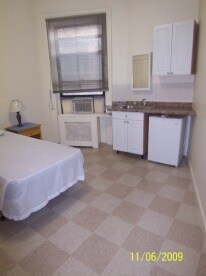 Bedroom - 208 E 85th St