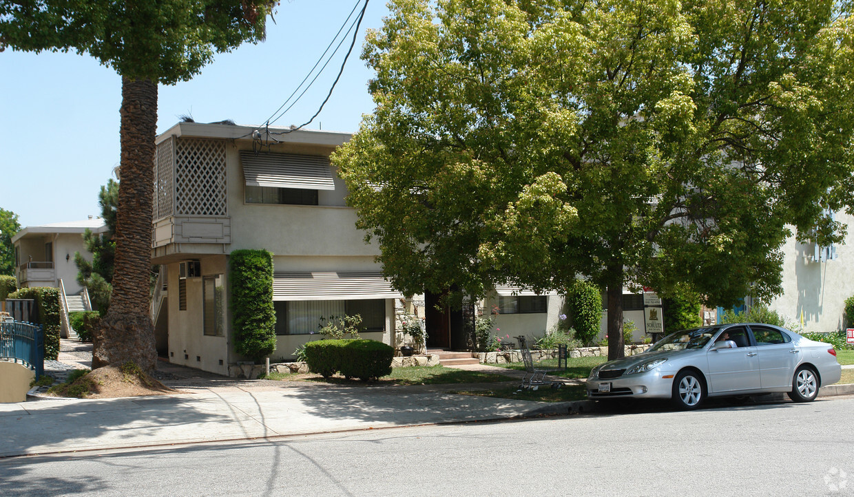 Foto del edificio - Stonehurst Apts