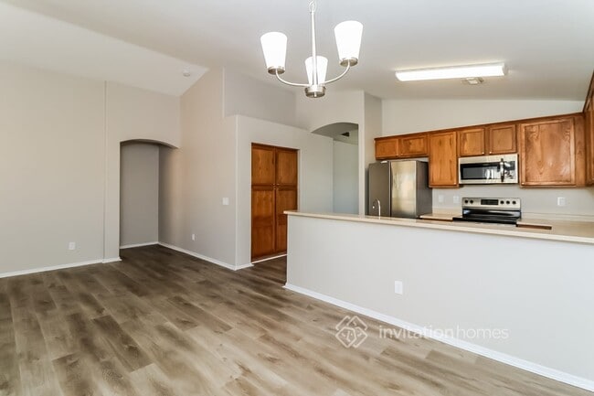 Building Photo - 7816 W Palo Verde Dr