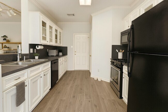 Foto del edificio - 816 2nd St