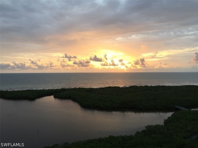 Foto del edificio - 5550 Heron Point Dr