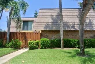 Building Photo - 121 Ocean Cove Dr