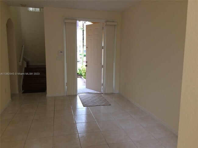 Building Photo - 11723 SW 137th Path