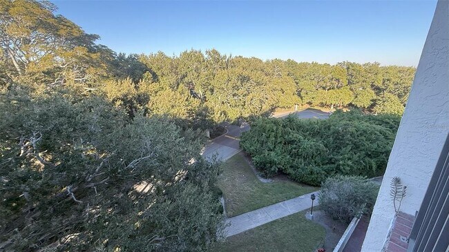 Foto del edificio - 2699 Seville Blvd