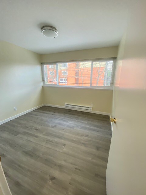 Foto del edificio - 1215 Queen Anne Ave N