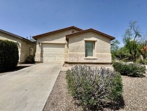 Building Photo - 3140 W Treece Way