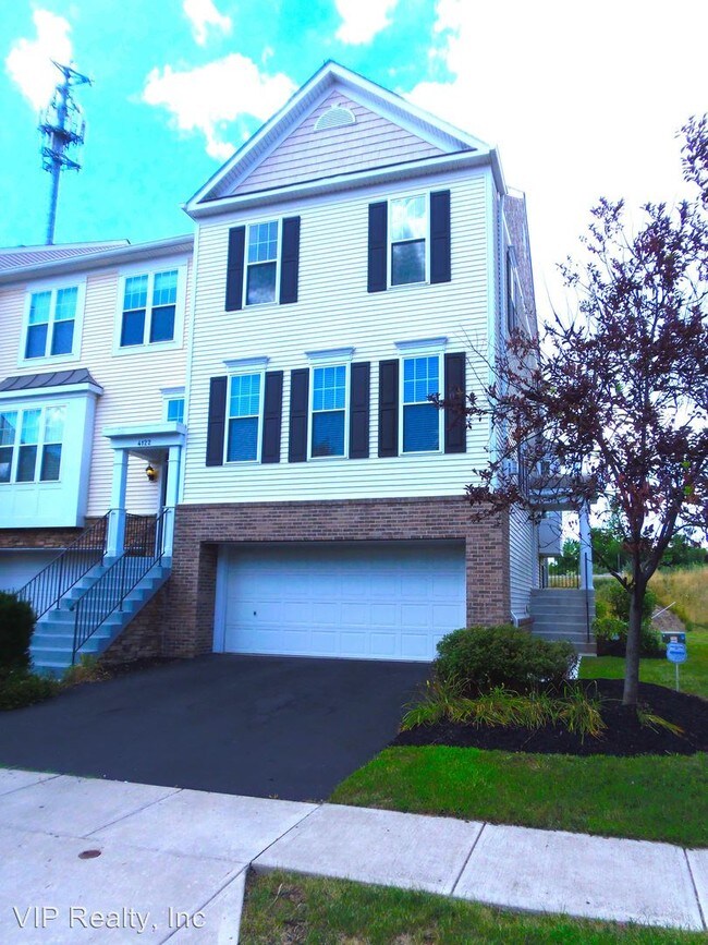 Building Photo - 4124 Cambron Dr