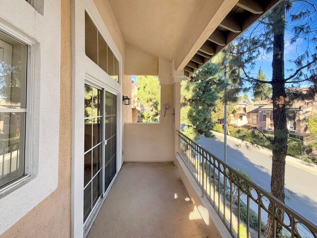 Foto del edificio - Great 2B/2BA + Loft Townhome in Carmel Mou...