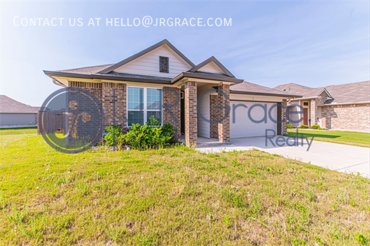 Foto del edificio - 4037 Bravo Ranch Rd