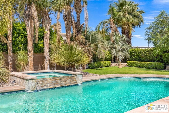 Building Photo - 78150 Calico Glen Dr